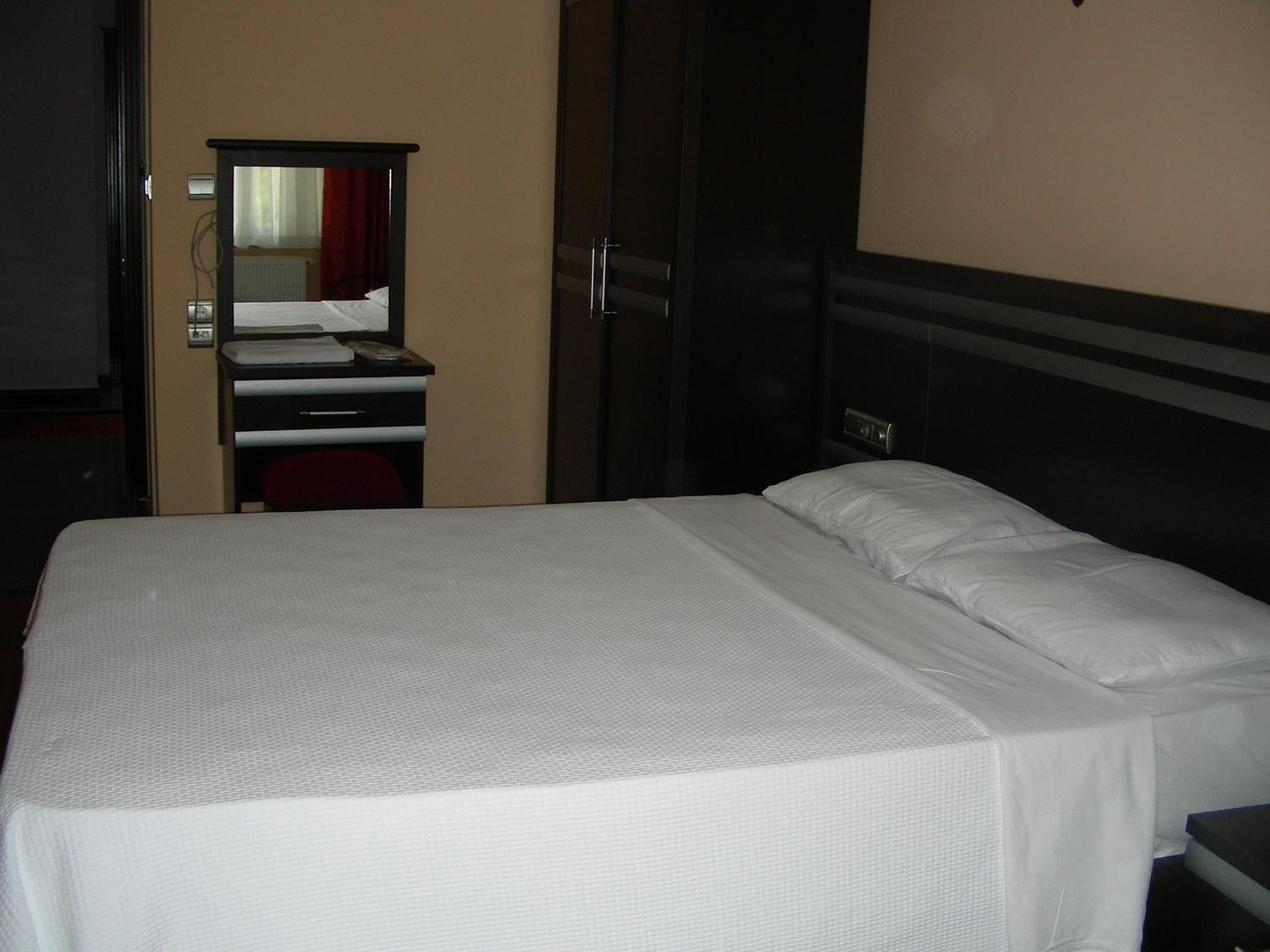 Cihan Hotel Hopa Rom bilde